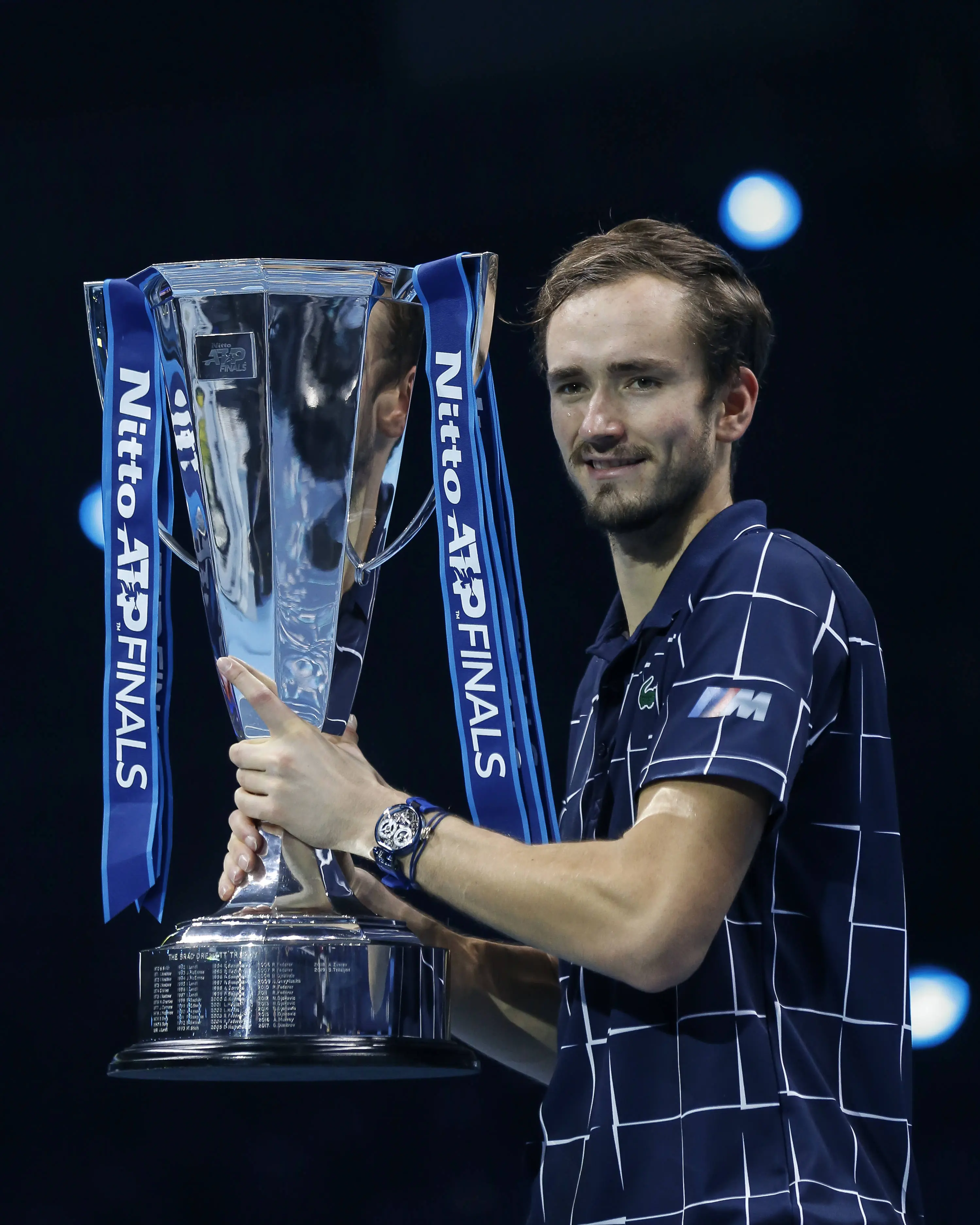 坛最强者, 在决赛中先, 杀进职业生